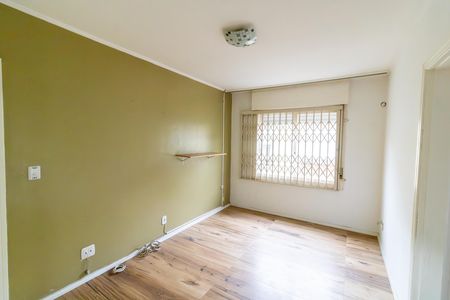 Sala de apartamento para alugar com 1 quarto, 55m² em Medianeira, Porto Alegre
