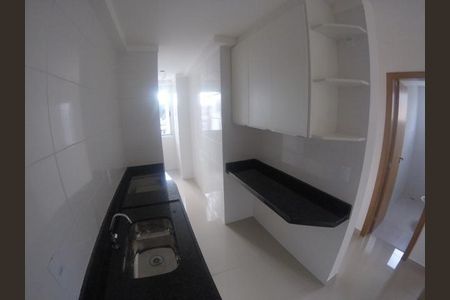 Apartamento à venda com 2 quartos, 65m² em Havaí, Belo Horizonte