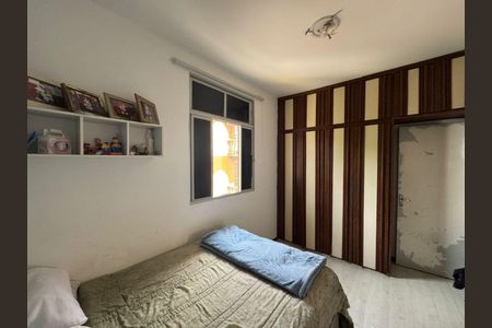 Apartamento à venda com 4 quartos, 115m² em Estoril, Belo Horizonte