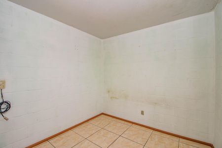 Quarto 2 de apartamento para alugar com 2 quartos, 39m² em Mário Quintana, Porto Alegre