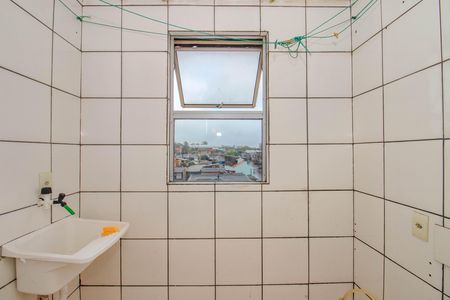 Cozinha/Área de serviço de apartamento para alugar com 2 quartos, 39m² em Mário Quintana, Porto Alegre