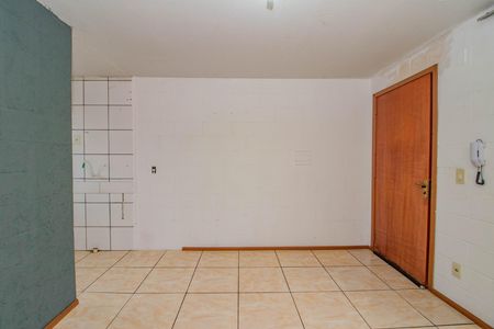 Sala de apartamento para alugar com 2 quartos, 39m² em Mário Quintana, Porto Alegre