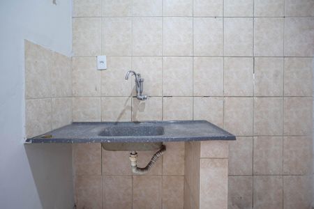 Cozinha de casa de condomínio à venda com 3 quartos, 49m² em Santa Branca, Belo Horizonte