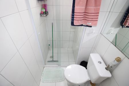 Banheiro de apartamento para alugar com 1 quarto, 24m² em Vila Campanela, São Paulo