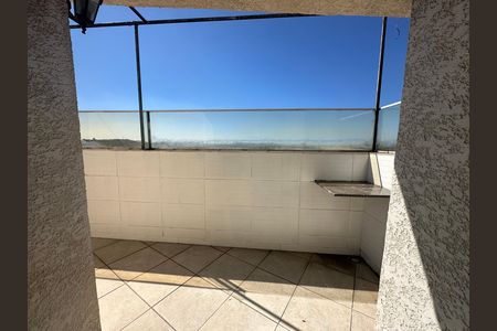 Apartamento para alugar com 101m², 3 quartos e 2 vagasVaranda