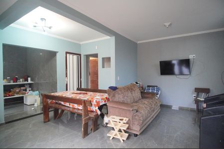 Sala de casa à venda com 2 quartos, 90m² em Vicentina, São Leopoldo
