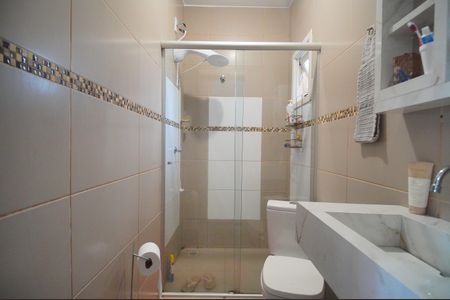 Banheiro de casa à venda com 2 quartos, 90m² em Vicentina, São Leopoldo