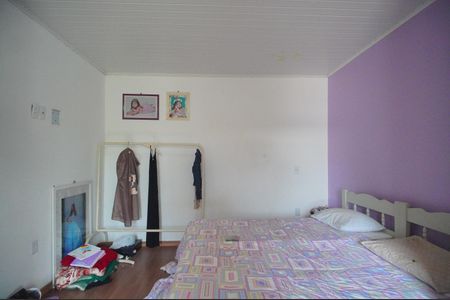 Casa à venda com 90m², 2 quartos e 4 vagasQuarto 2