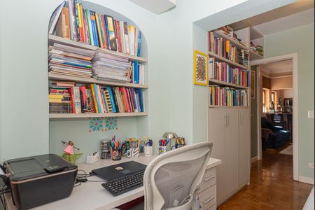 Quarto 2 de apartamento à venda com 2 quartos, 68m² em Consolação, São Paulo