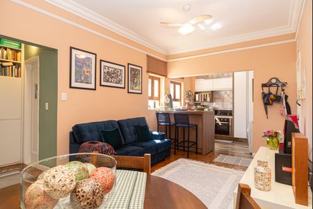 Apartamento à venda com 68m², 2 quartos e sem vaga Apartamento à venda com 68m², 2 quartos e sem vagaSala