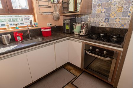 Cozinha de apartamento à venda com 2 quartos, 68m² em Consolação, São Paulo
