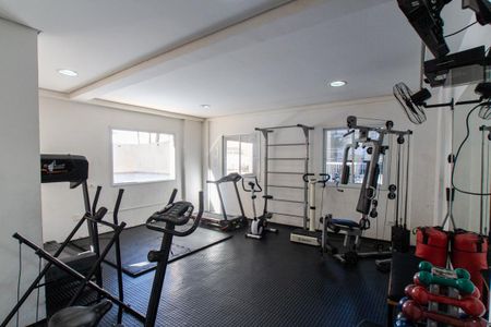 Apartamento para alugar com 53m², 2 quartos e 1 vaga Apartamento para alugar com 53m², 2 quartos e 1 vagaÁrea comum - Academia