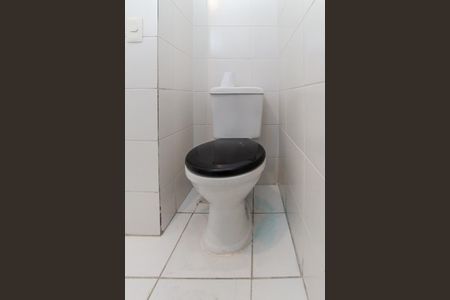 Apartamento para alugar com 53m², 2 quartos e 1 vaga Apartamento para alugar com 53m², 2 quartos e 1 vagaBanheiro