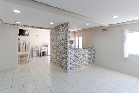 Apartamento para alugar com 53m², 2 quartos e 1 vaga Apartamento para alugar com 53m², 2 quartos e 1 vagaÁrea comum - Salão de festas