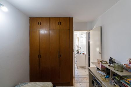 Quarto 1 de apartamento para alugar com 2 quartos, 56m² em Itaquera, São Paulo