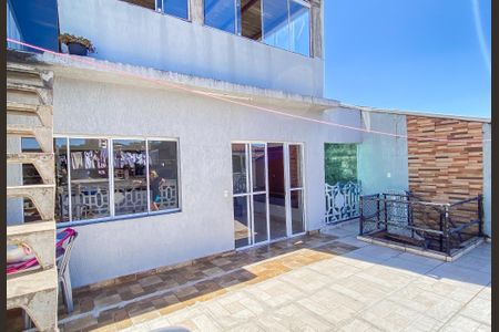 Varanda  de casa para alugar com 2 quartos, 90m² em Vila Ré, São Paulo