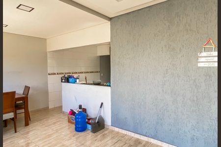 Sala  de casa para alugar com 2 quartos, 90m² em Vila Ré, São Paulo
