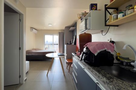 Studio à venda com 28m², 1 quarto e sem vaga Studio à venda com 28m², 1 quarto e sem vagaCozinha