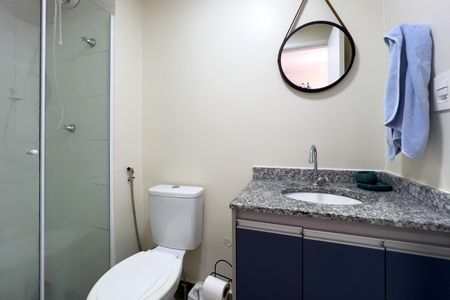 Studio à venda com 28m², 1 quarto e sem vaga Studio à venda com 28m², 1 quarto e sem vagaBanheiro