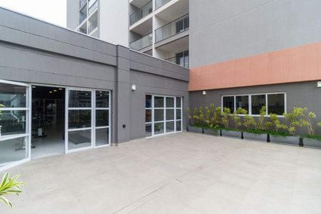 Studio à venda com 28m², 1 quarto e sem vaga Studio à venda com 28m², 1 quarto e sem vagaAcademia