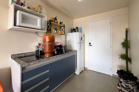 Studio à venda com 28m², 1 quarto e sem vaga Studio à venda com 28m², 1 quarto e sem vagaCozinha