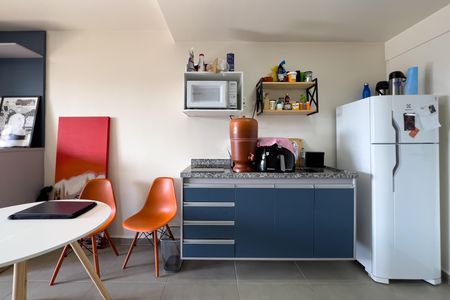 Studio à venda com 28m², 1 quarto e sem vaga Studio à venda com 28m², 1 quarto e sem vagaCozinha