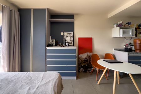 Studio à venda com 28m², 1 quarto e sem vaga Studio à venda com 28m², 1 quarto e sem vagaStudio