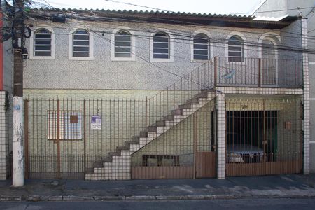 Fachada de casa para alugar com 2 quartos, 80m² em Vila Matias, São Paulo