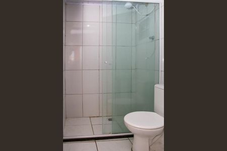 Banheiro 2 de casa para alugar com 2 quartos, 80m² em Vila Matias, São Paulo