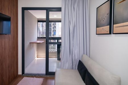 Apartamento para alugar com 29m², 1 quarto e sem vaga