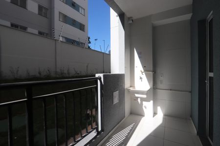 Apartamento à venda com 42m², 2 quartos e sem vaga Apartamento à venda com 42m², 2 quartos e sem vagaVaranda da Sala/cozinha