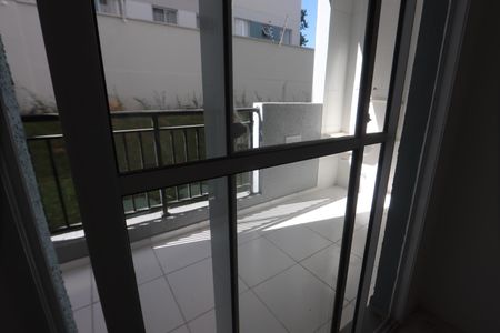 Apartamento à venda com 42m², 2 quartos e sem vaga Apartamento à venda com 42m², 2 quartos e sem vagaVaranda da Sala/cozinha