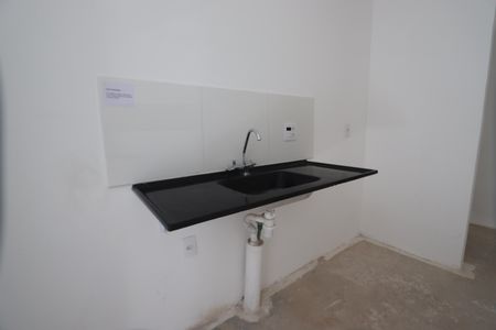 Apartamento à venda com 42m², 2 quartos e sem vaga Apartamento à venda com 42m², 2 quartos e sem vagaSala/cozinha
