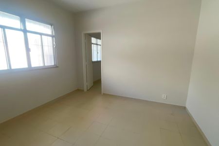 Sala de casa para alugar com 3 quartos, 95m² em Parque Lafaiete, Duque de Caxias