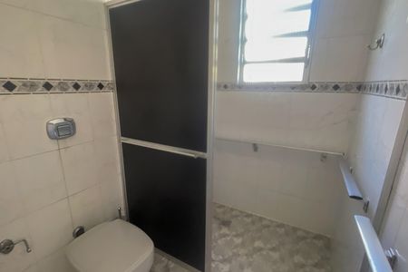 Banheiro de casa para alugar com 3 quartos, 95m² em Parque Lafaiete, Duque de Caxias