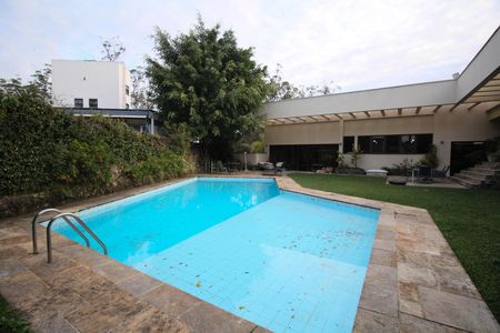 Quintal de casa de condomínio à venda com 5 quartos, 1690m² em Morumbi, São Paulo