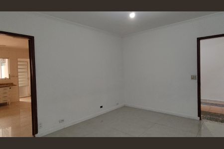 Casa para alugar com 2 quartos, 100m² em Vila Joao Batista, São Paulo