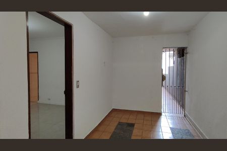 Casa para alugar com 2 quartos, 100m² em Vila Joao Batista, São Paulo