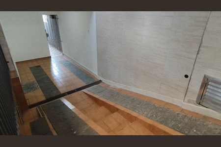 Casa para alugar com 2 quartos, 100m² em Vila Joao Batista, São Paulo
