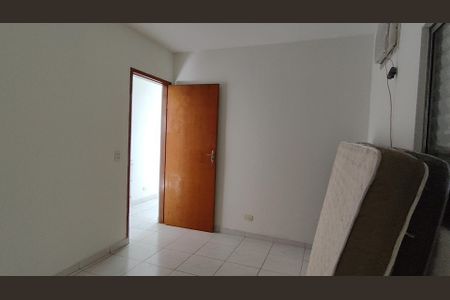 Casa para alugar com 2 quartos, 80m² em Vila Joao Batista, São Paulo