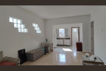 Casa para alugar com 2 quartos, 80m² em Vila Joao Batista, São Paulo