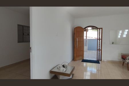 Casa para alugar com 2 quartos, 80m² em Vila Joao Batista, São Paulo