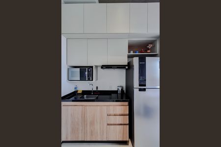 Cozinha de kitnet/studio para alugar com 1 quarto, 29m² em Paraíso, São Paulo
