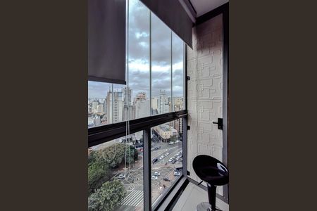 Varanda de kitnet/studio para alugar com 1 quarto, 29m² em Paraíso, São Paulo