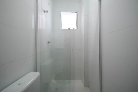 Banheiro de apartamento para alugar com 2 quartos, 33m² em Jardim Nordeste, São Paulo