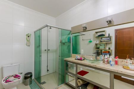 Casa para alugar com 300m², 3 quartos e 2 vagasBanheiro