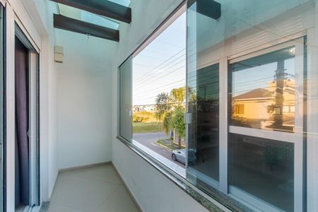 Casa para alugar com 300m², 3 quartos e 2 vagasVaranda