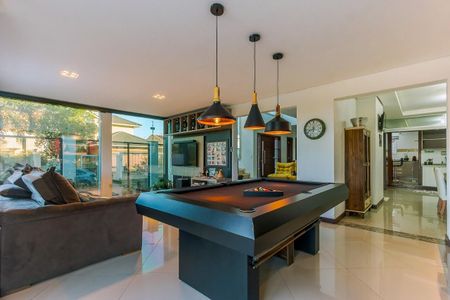 Casa para alugar com 300m², 3 quartos e 2 vagasSalão de Jogos