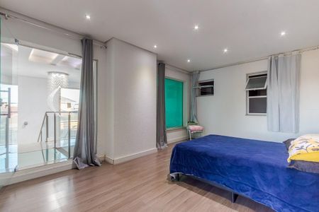 Casa para alugar com 300m², 3 quartos e 2 vagasQuarto