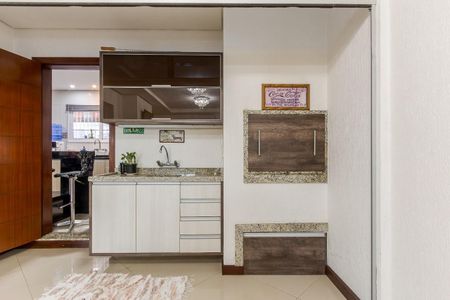 Casa para alugar com 300m², 3 quartos e 2 vagasCozinha